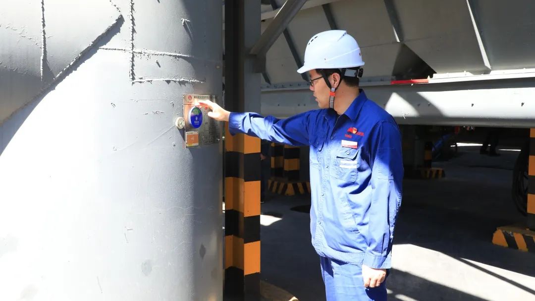 1686878982988490.jpg 640 (13).jpg