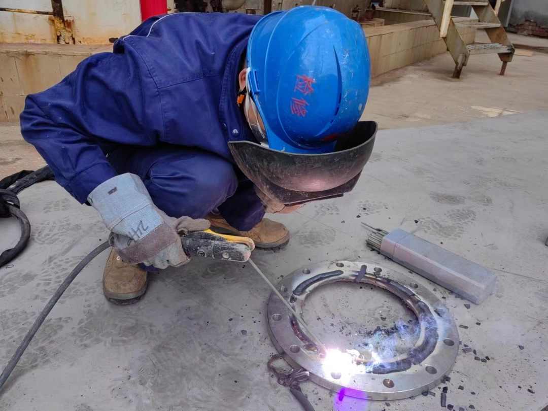 1698635436151278.png 640 (2).png