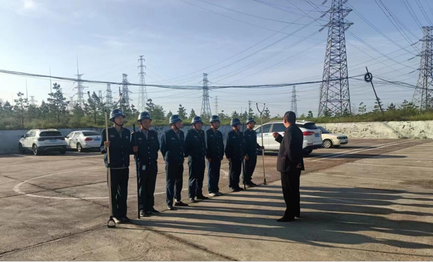 1701647940890499.png 640 (1).png