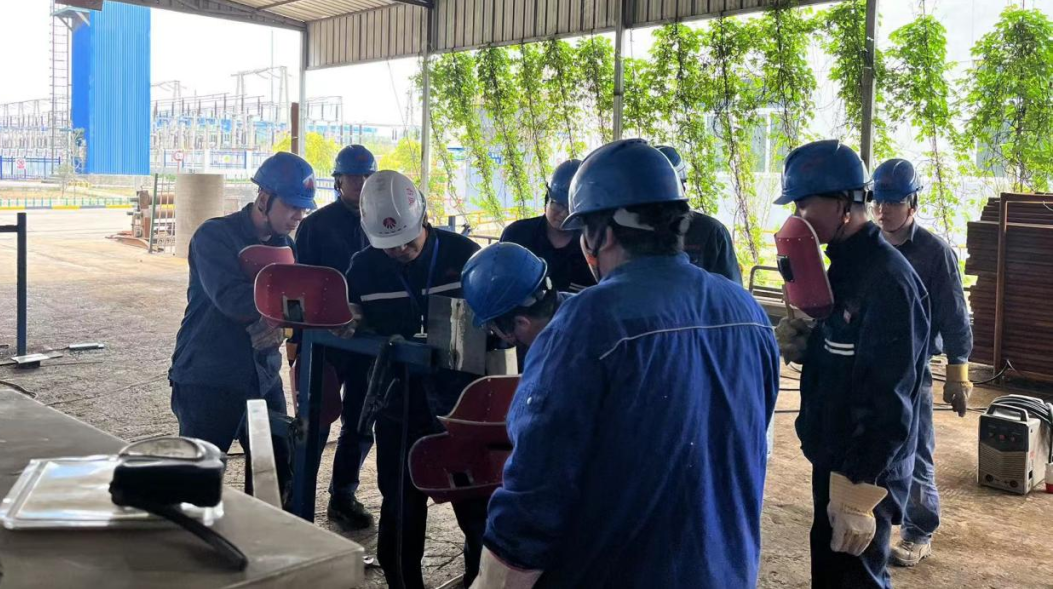 1701907030132481.png 640 (1).png