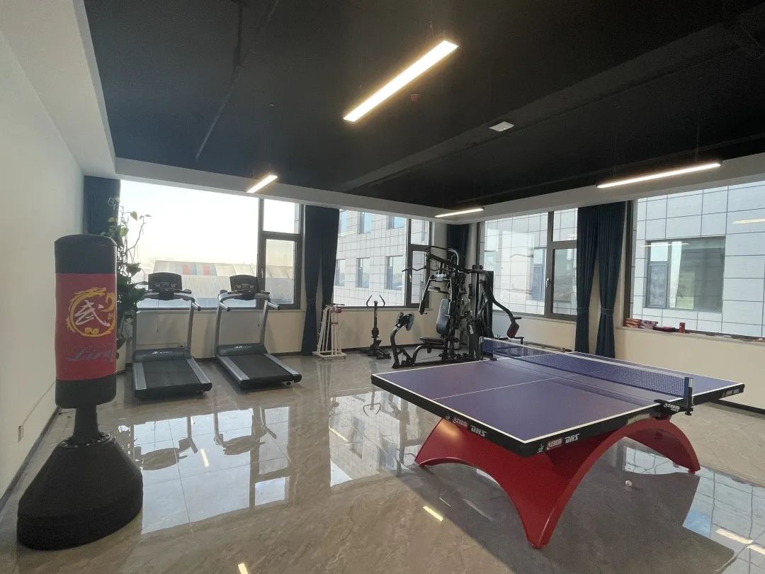 1702943948575636.jpg 640 (1).jpg