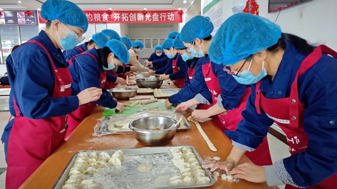 1703462303555153.jpg 640.jpg