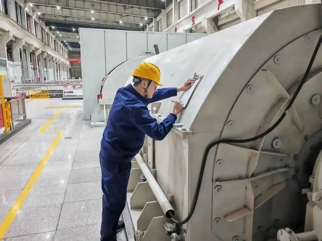 1705450450101339.jpg default.jpg