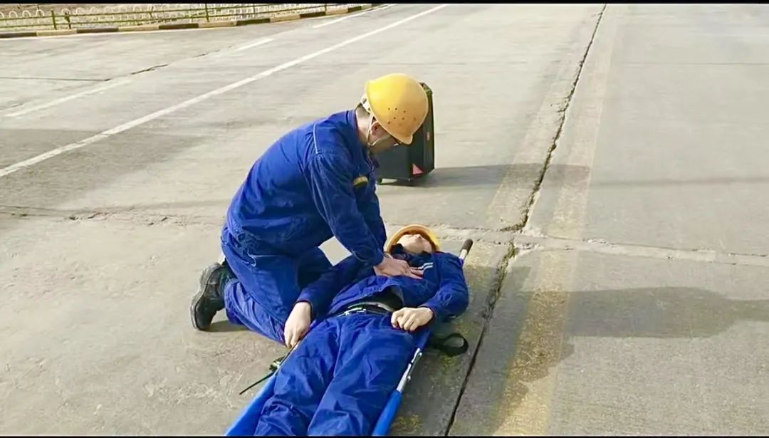 1711671340782102.jpg 640 (7).jpg