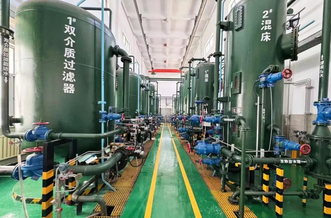 1715646253671295.jpg default.jpg