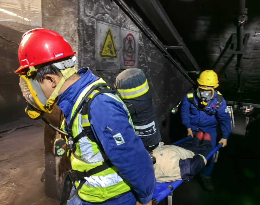 1729729073101047.png 640 (1).png