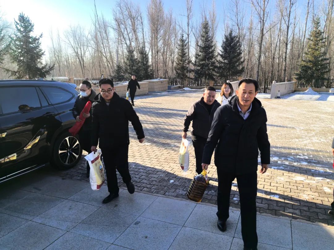 1737073005118290.jpg 640 (4).jpg